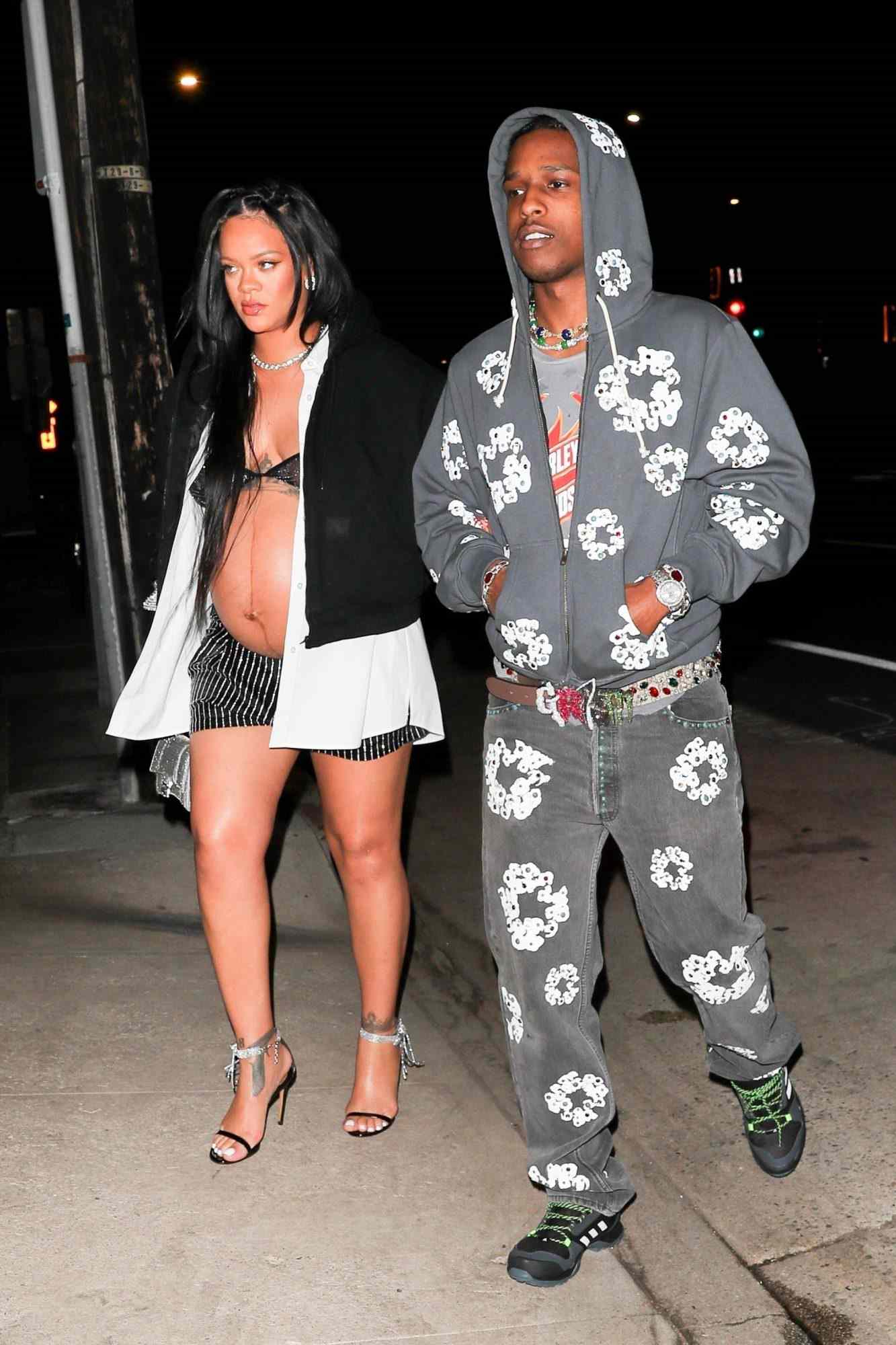 Santa Monica, CA - Parents-to-be Rihanna and ASAP Rocky take advantage of their last moments before their child is born as they step out for a dinner at Giorgio Baldi in Santa Monica. The two are seen arriving for their baby shower dinner with friends and family. Pictured: Rihanna, ASAP Rocky BACKGRID USA 24 APRIL 2022 USA: +1 310 798 9111 / usasales@backgrid.com UK: +44 208 344 2007 / uksales@backgrid.com *UK Clients - Pictures Containing Children Please Pixelate Face Prior To Publication*
