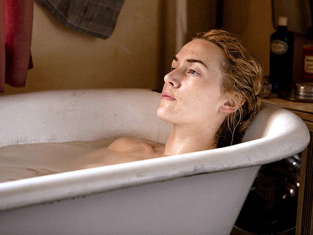 Leaked gwyneth paltrow nude and sexy bathtub photo