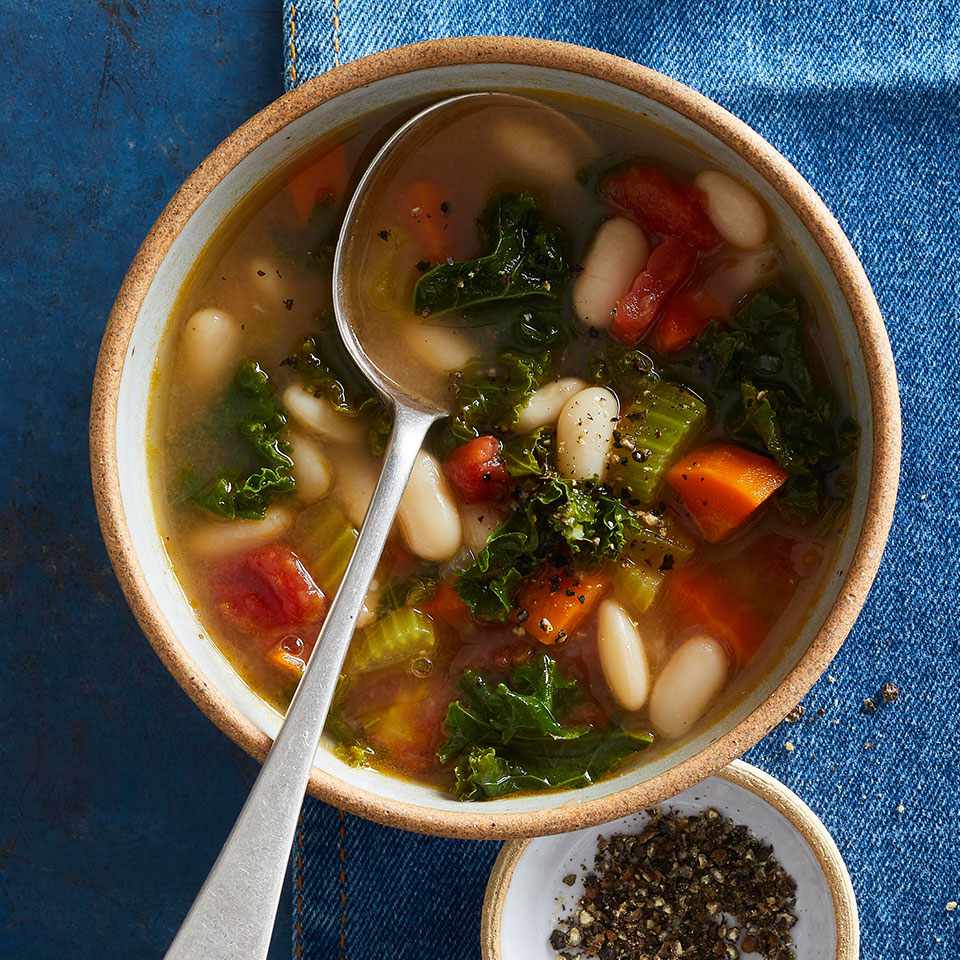 17 Brothy Low-Calorie Soups for Fall