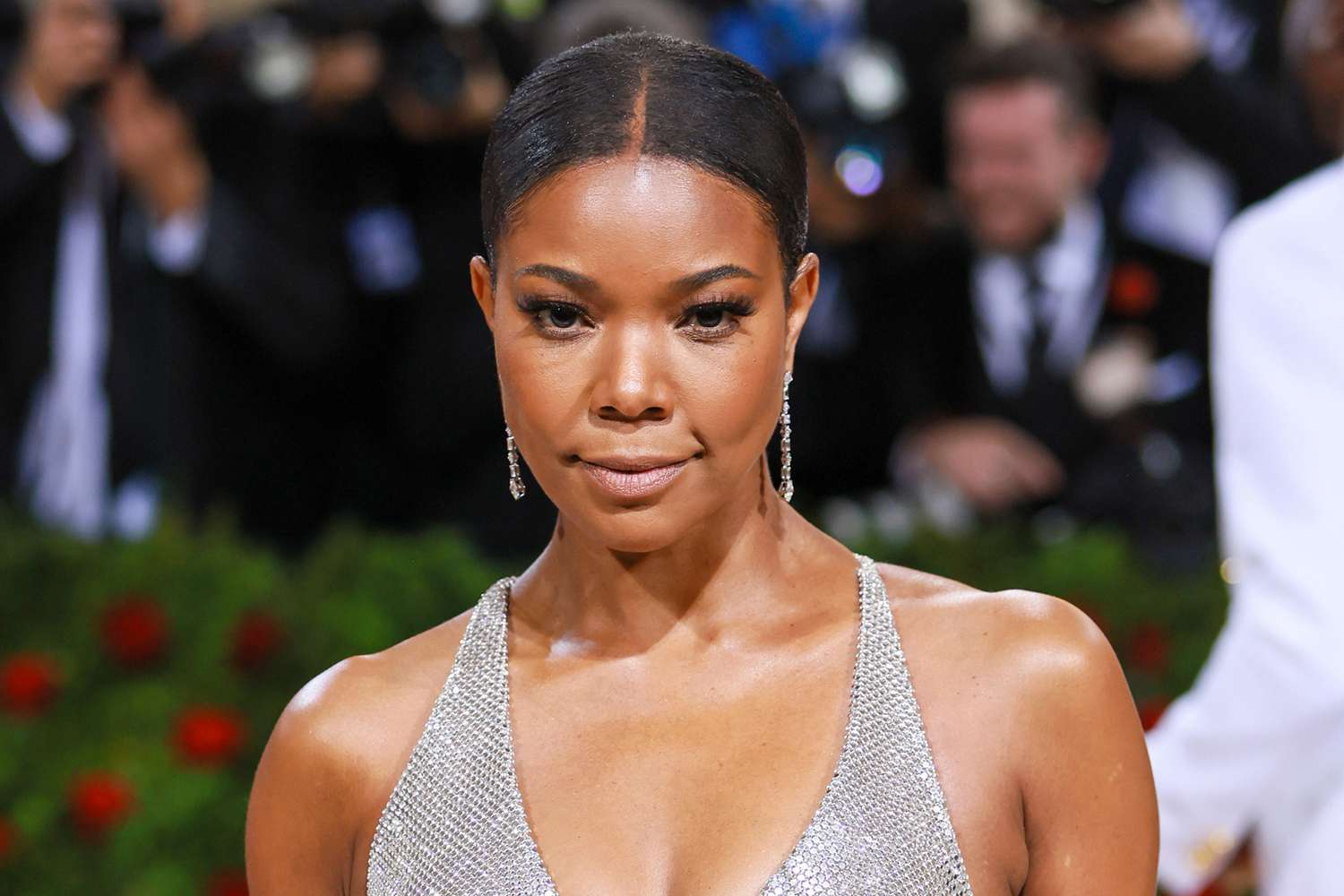 Watch Gabrielle Union Crush a Series of Full-Body Exercises