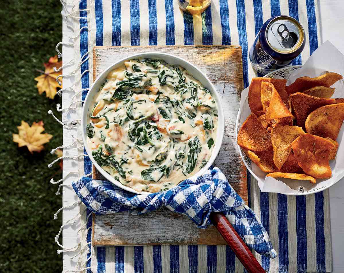 48 Tasty Tailgate Recipes To Make for Game Day