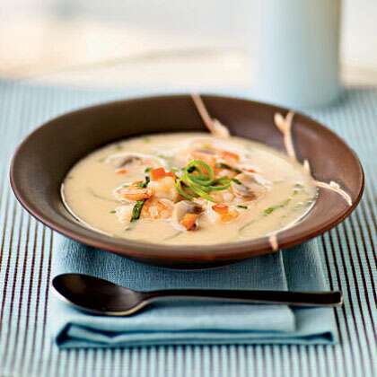 Grilled Shrimp in a Spicy Coconut Milk Broth - The Original Dish