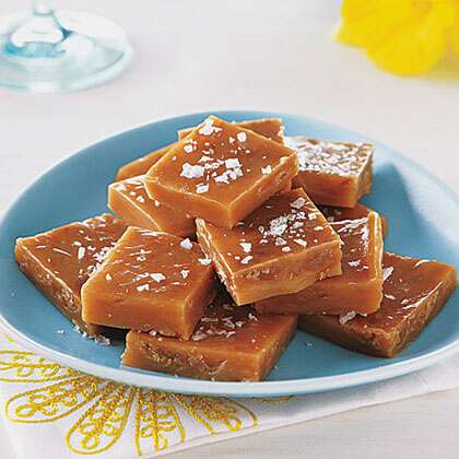 BEST HOMEMADE CARAMELS RECIPE - Butter with a Side of Bread