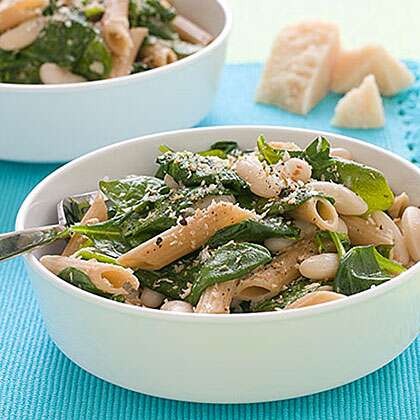 Whole-Wheat Pasta with White Beans and Spinach Recipe | MyRecipes