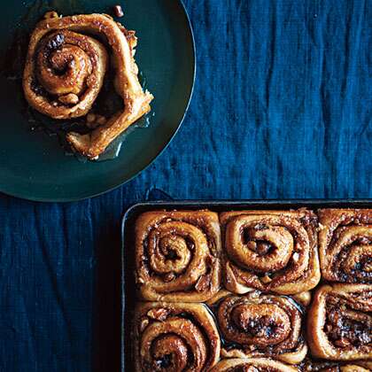 Spiced Cinnamon Rolls with Maple Glaze 