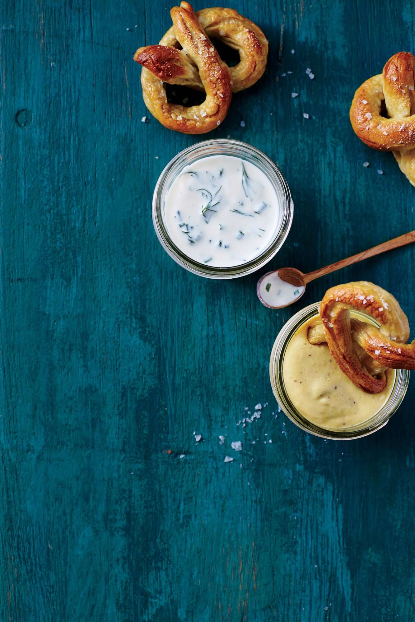 Sweet and Spicy Honey Mustard Pretzel Dip - Recipe - Chili Pepper