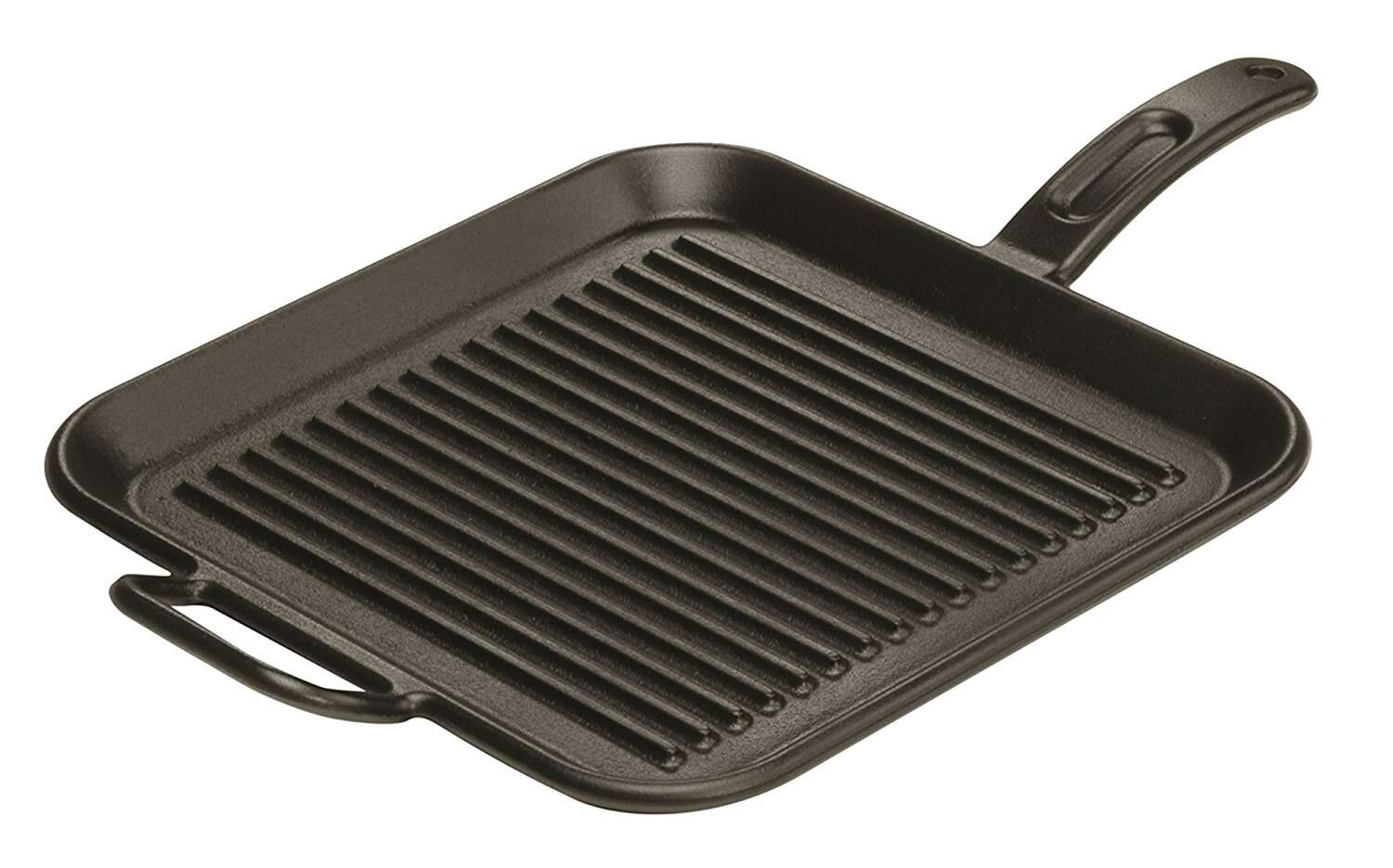 Why the Grilling Skillet Is Our Favorite Outdoor Cooking Tool