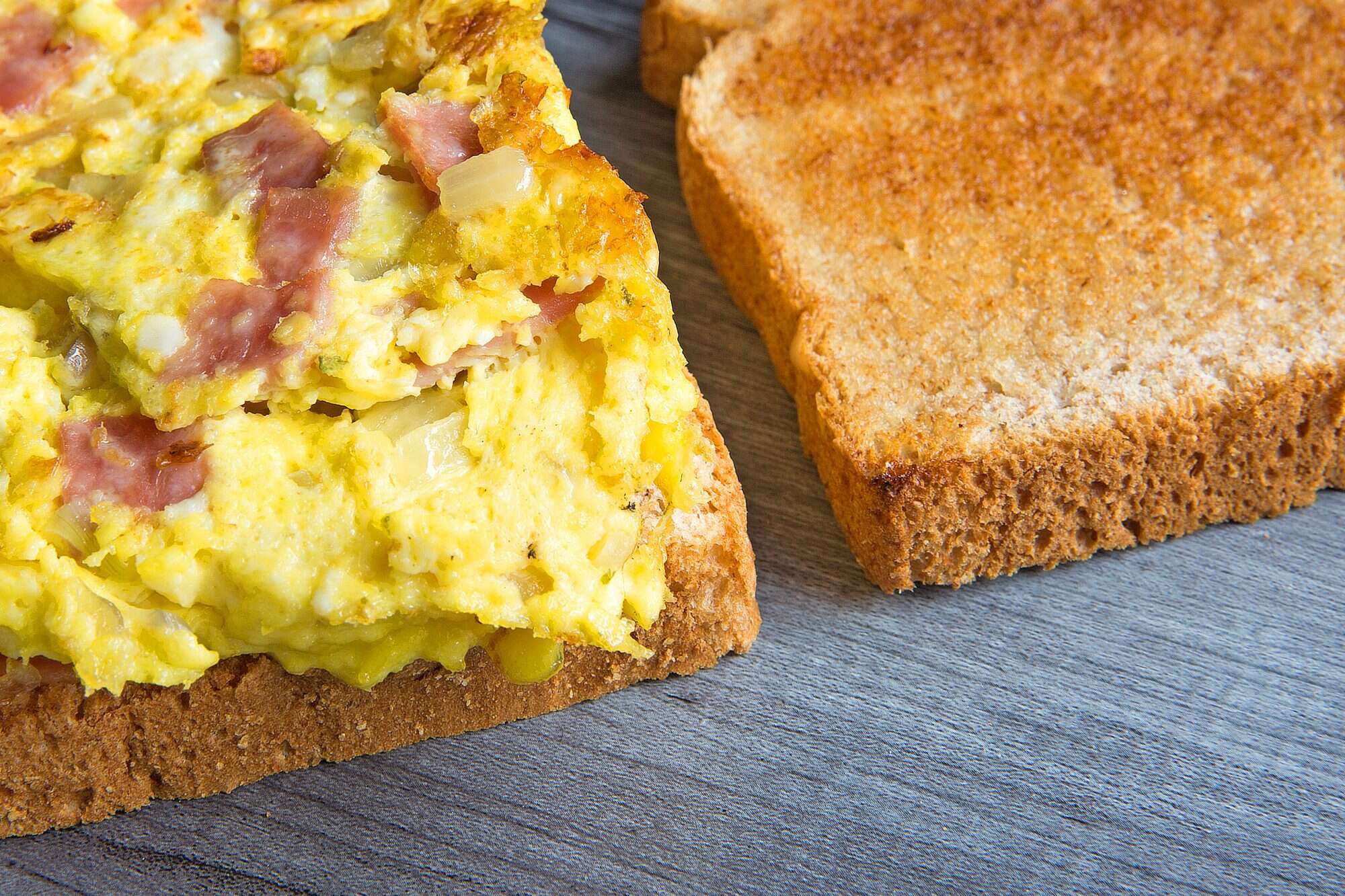 Why A Homemade Egg Sandwich is the Best Thing to For Early Morning Travel | MyRecipes