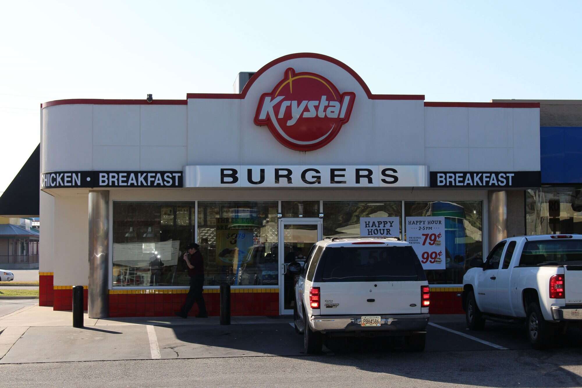 How Late Does Krystal Serve Breakfast: Morning Feast Hours!