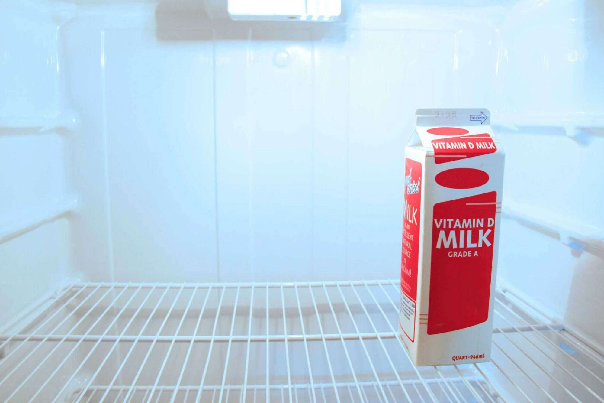 How to Store Milk So It Doesn't Spoil Immediately