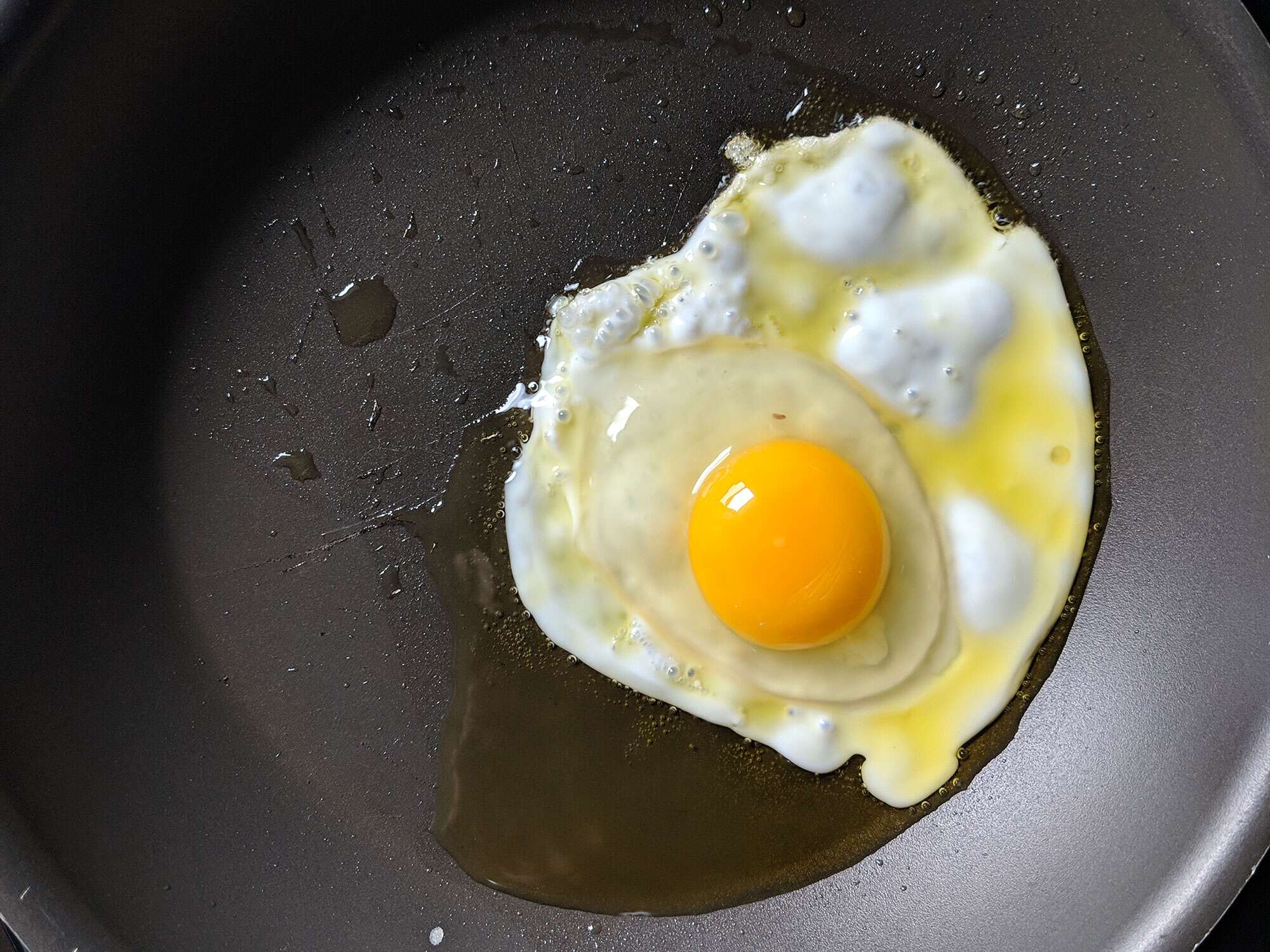 How to Fry an Egg with Olive Oil