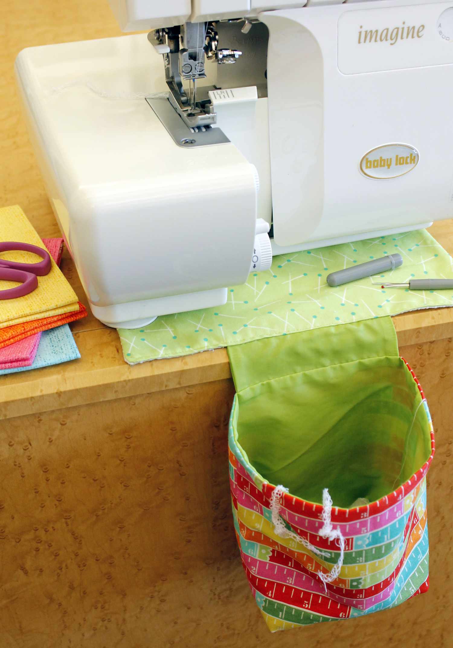Sewing Mat Organizer Thread Catcher and Pin Cushion Tutorial 