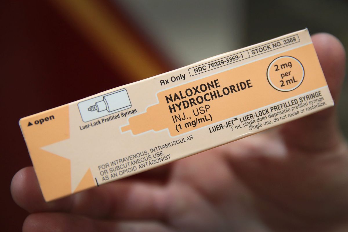 6 Facts About Naloxone, the Drug That Reverses Overdoses