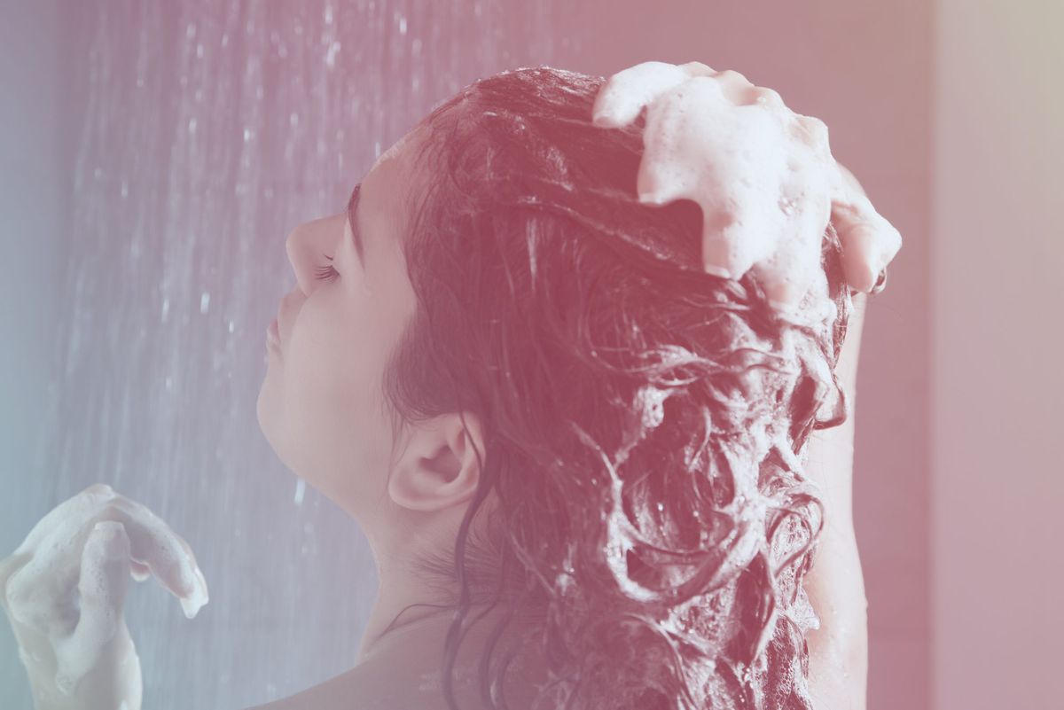The Best Shampoos for Psoriasis, According to Dermatologists