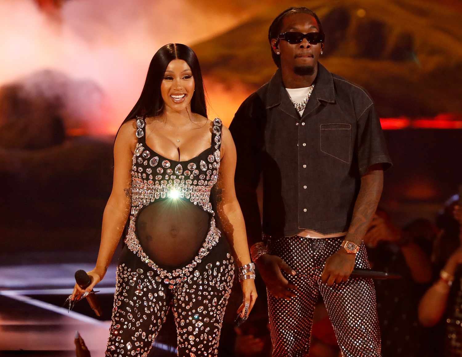 Cardi B Is Pregnant! Rapper Reveals She's Expecting Second Child During BET Awards Performance - PEOPLE
