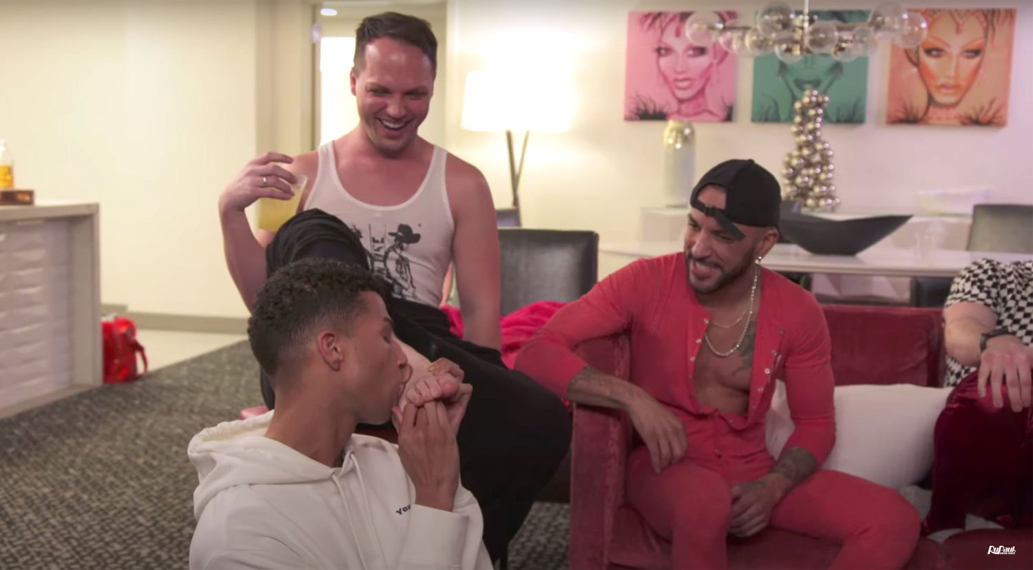 A game of Truth or Dare gets wild between Naomi Smalls and Derrick Barry in...