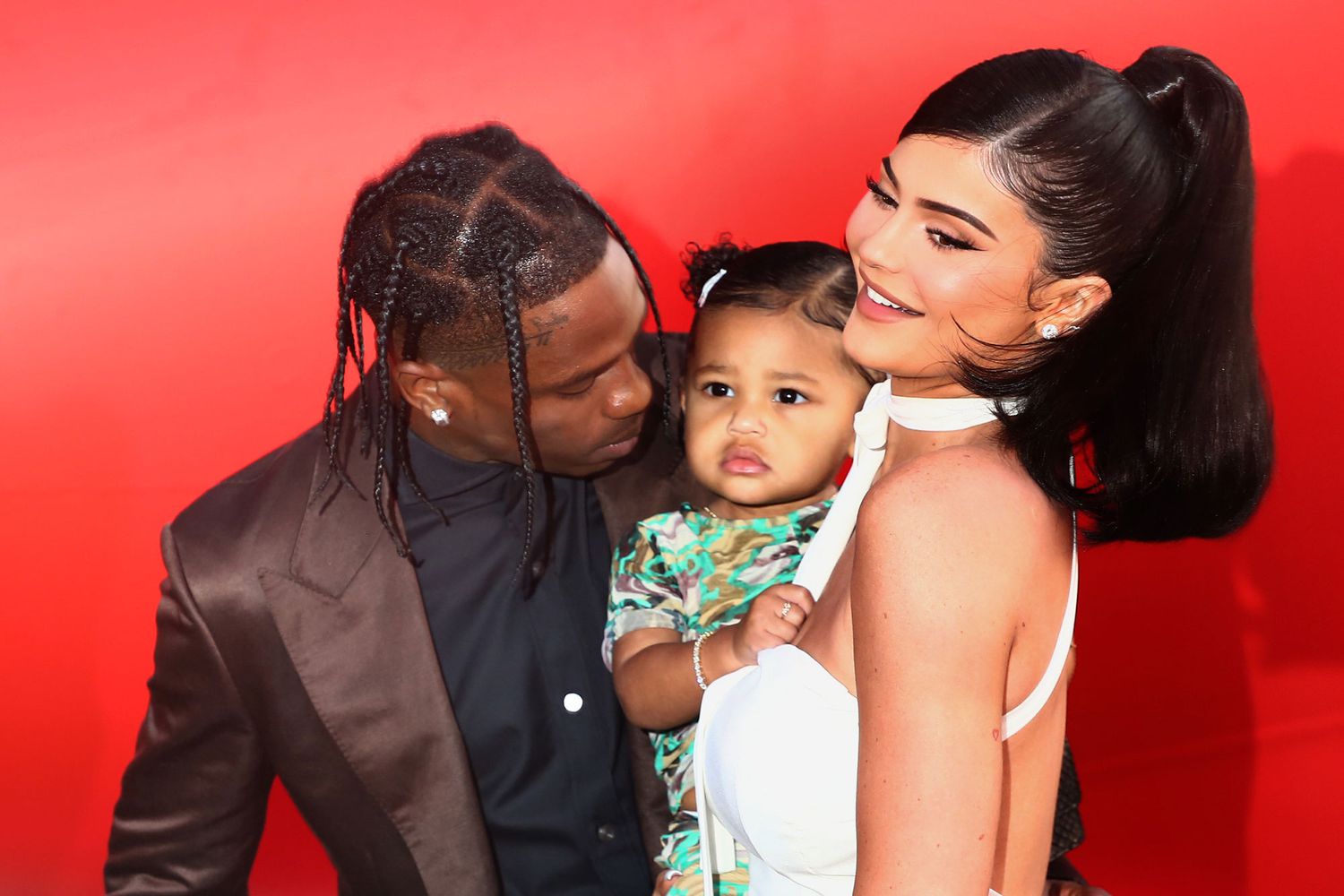 Pregnant Kylie Jenner Is 'Showing Off' Her Baby Bump to Friends, Source Says: 'She Is Excited' - PEOPLE