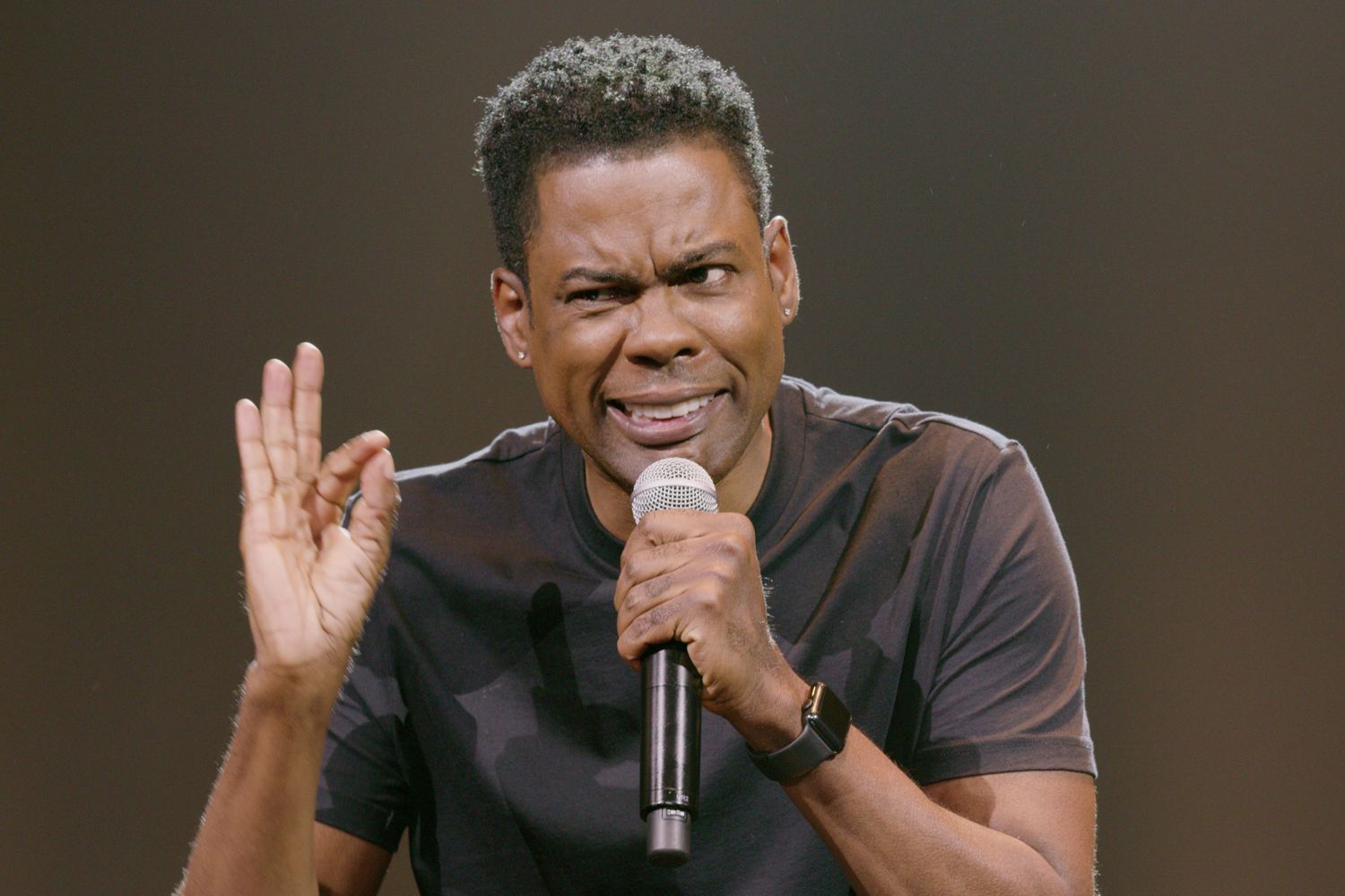 Chris Rock Reveals He Has COVID, Urges Followers to Get Vaccinated: 'Trust Me You Don't Want This' - msnNOW