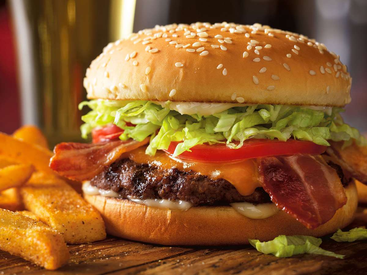 Red Robin Is Offering A Year Long Burger Pass For 99 Food Wine