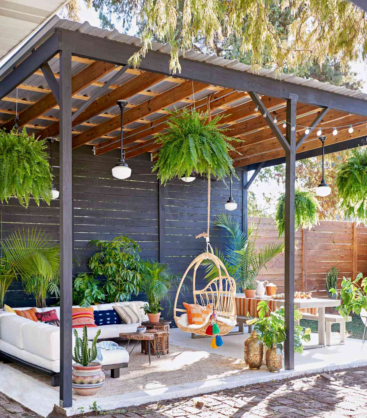 25 Colorful Backyard Decorating Ideas | Better Homes & Gardens