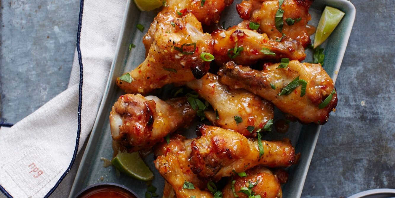 These Are the Best Ways to Eat Wings, According to the Internet - Flipboard