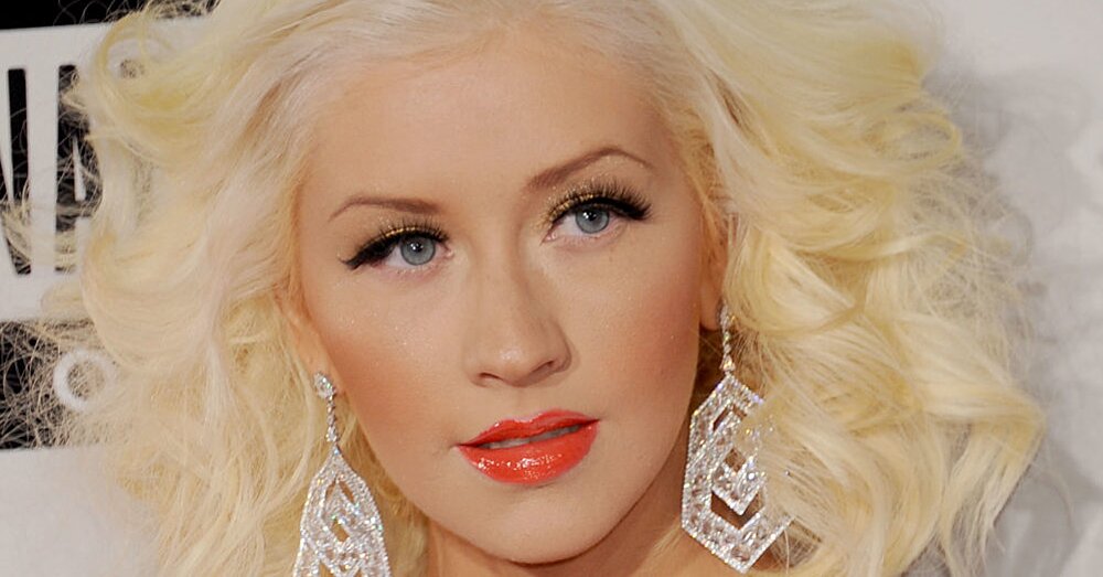 How To Go Platinum Blonde The Right Way Hellogiggles