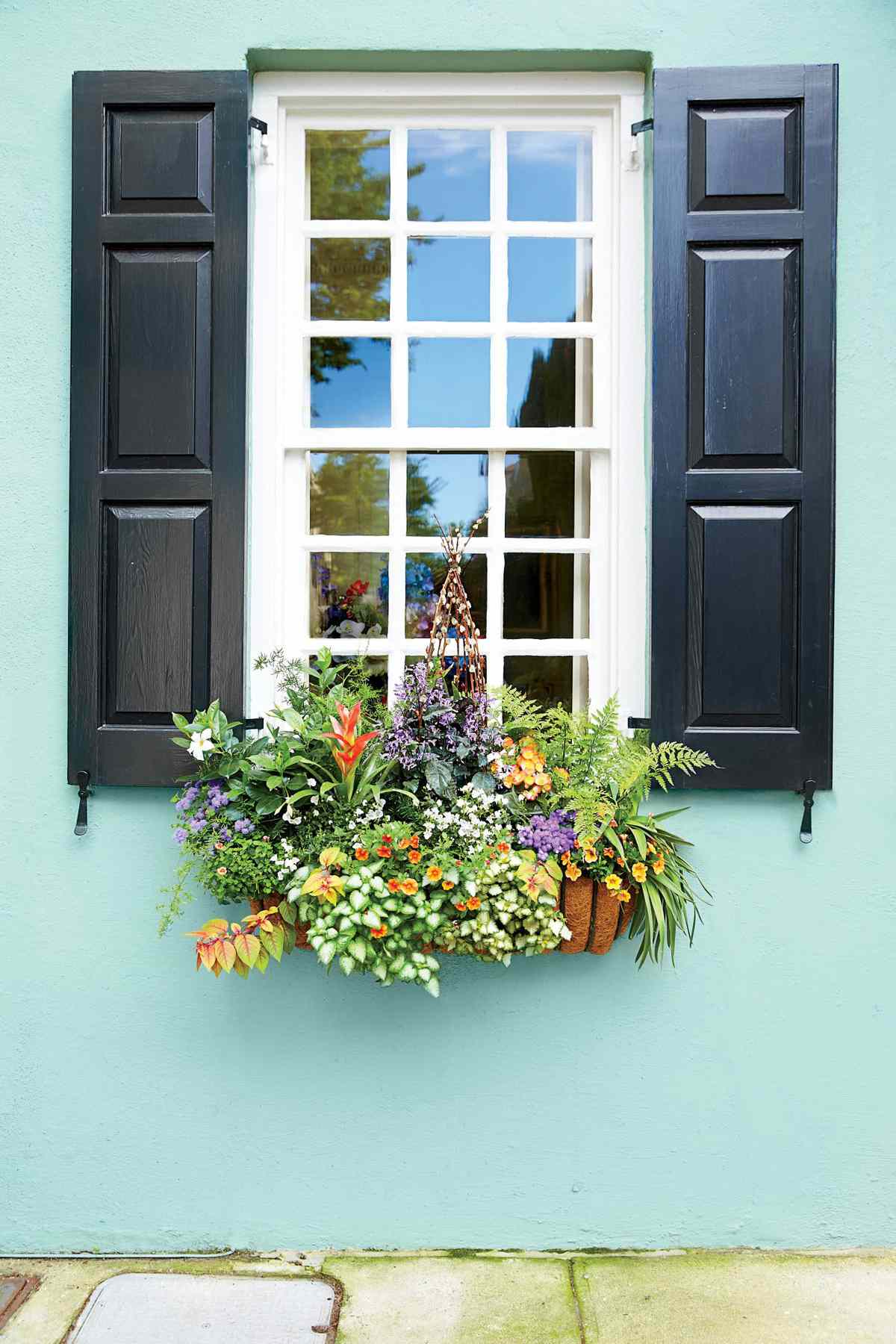 14 Window Box Ideas To Add Instant Charm To Your Home Southern