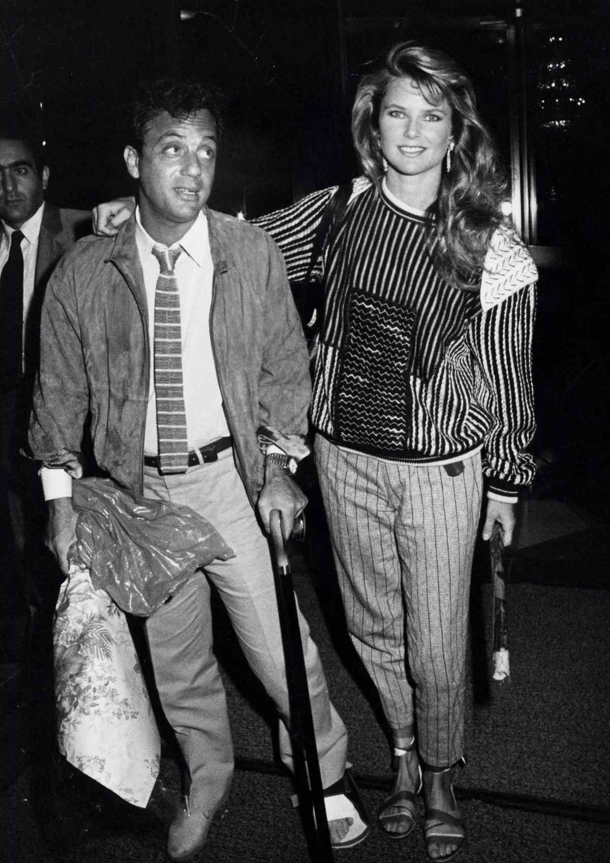 Christie Brinkley und Billy Joel werden im Helmsley Palace Hotel gesichtet - 2. Juni, 1983