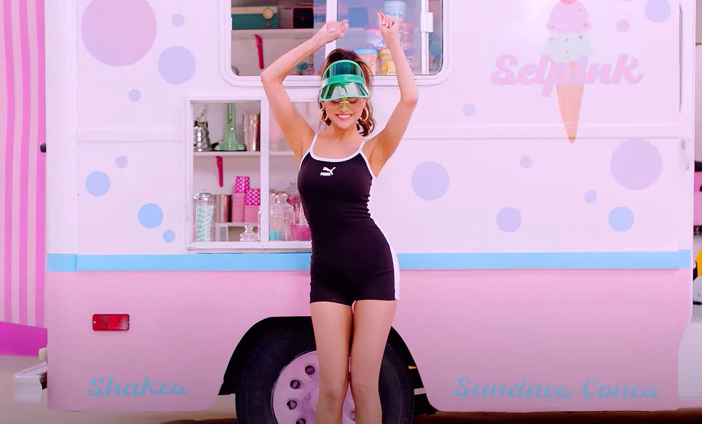 Selena Gomez And Blackpink Drop Music Video For Ice Cream People Com - roblox music codes blackpink ice cream