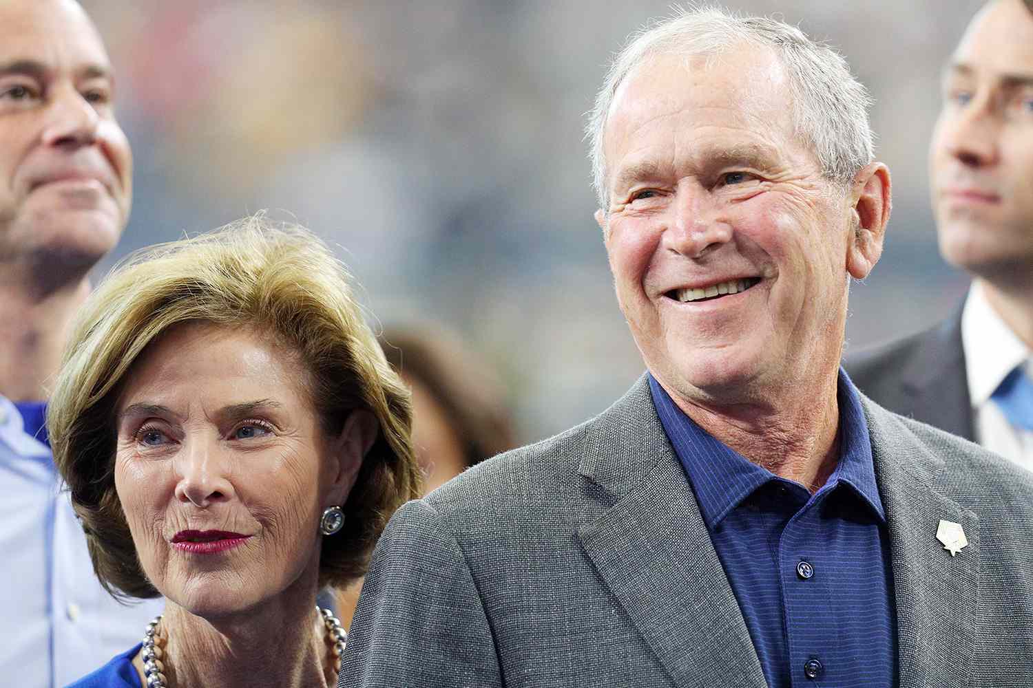 George W. Bush, Laura Social Distancing During Coronavirus | PEOPLE.com