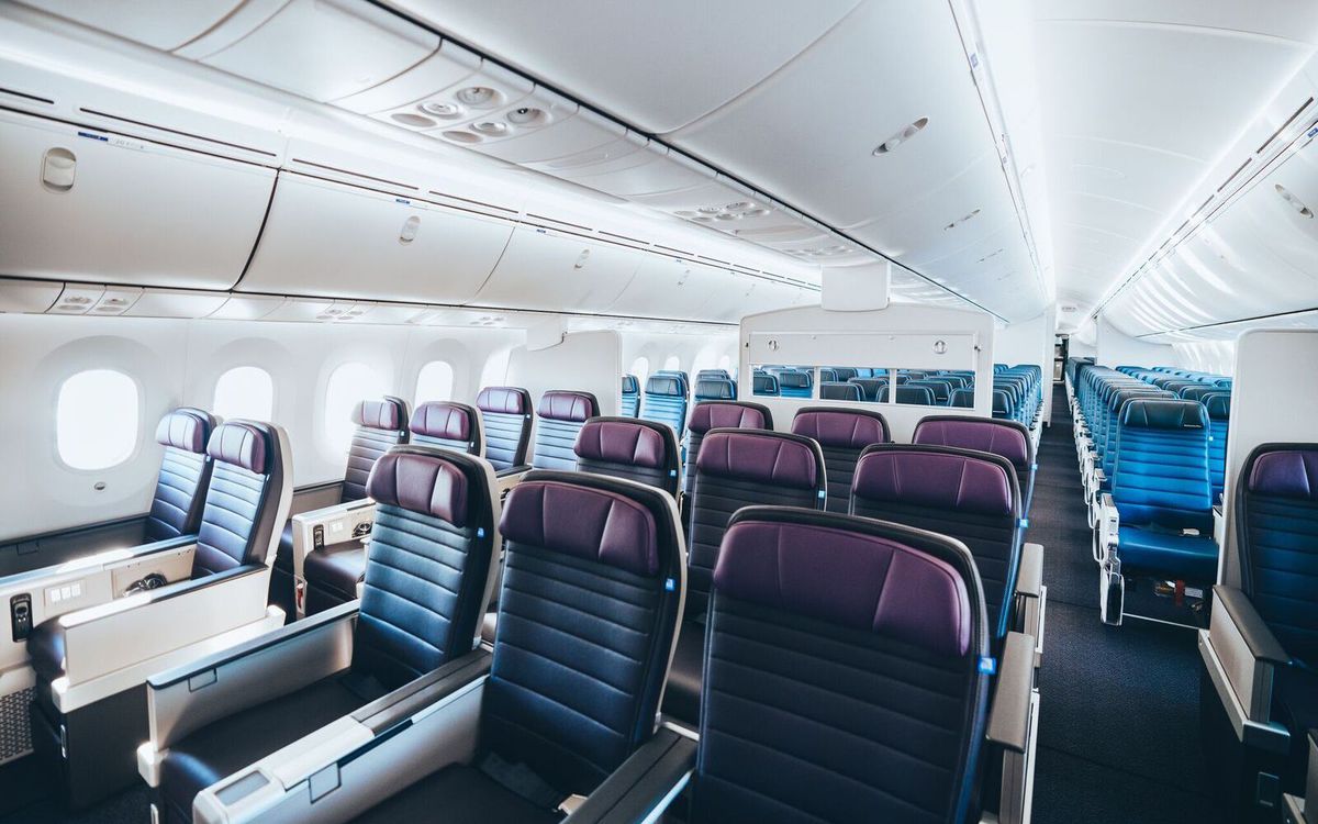Coach posti a sedere a bordo di United Boeing Dreamliner 787-10