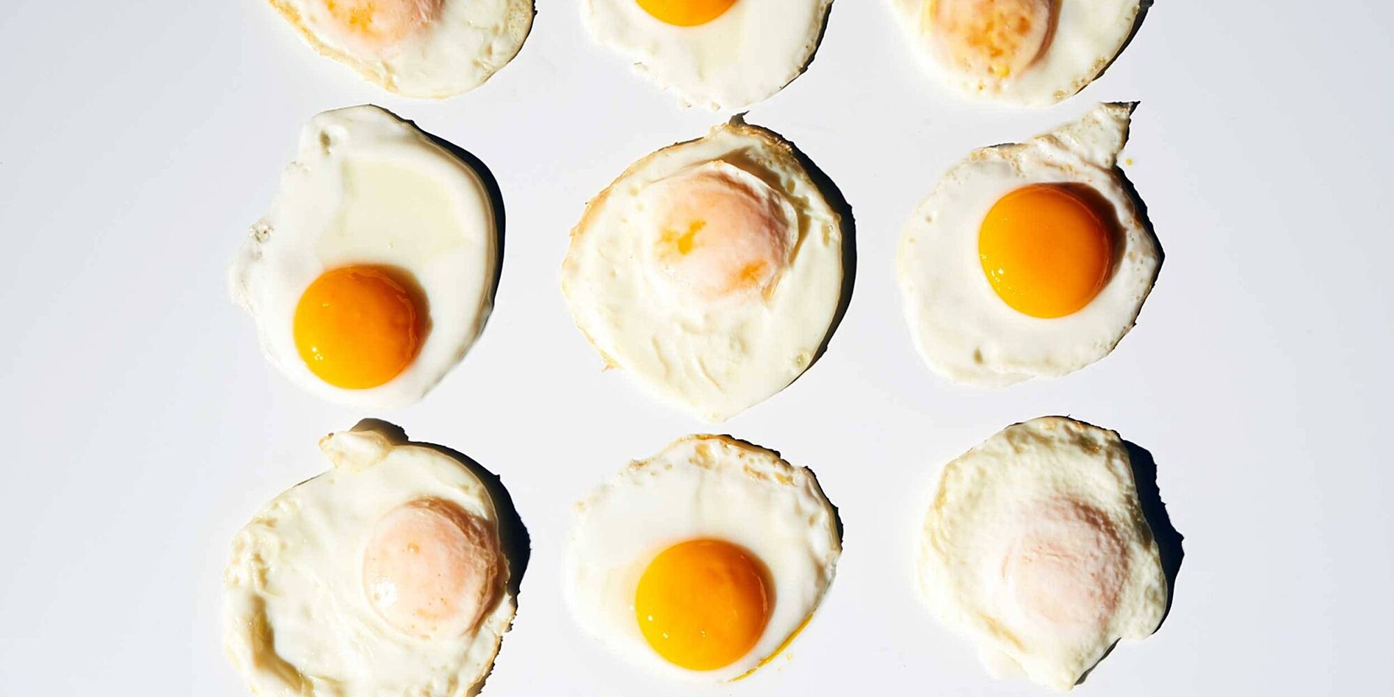 How to Make Sunny-Side Up Eggs for a Crowd