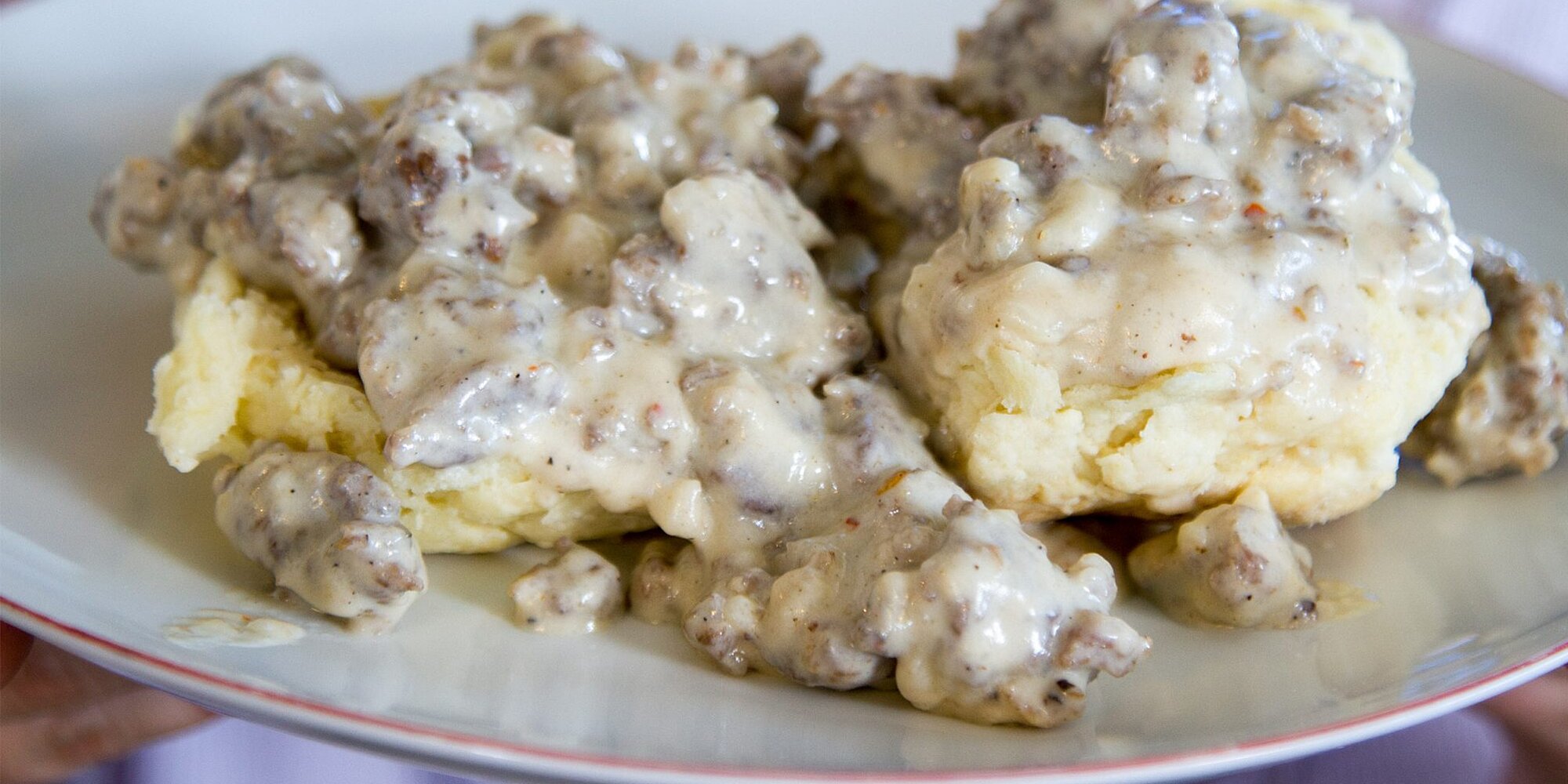 How to Make the Best Biscuits and Sausage Gravy of Your Life