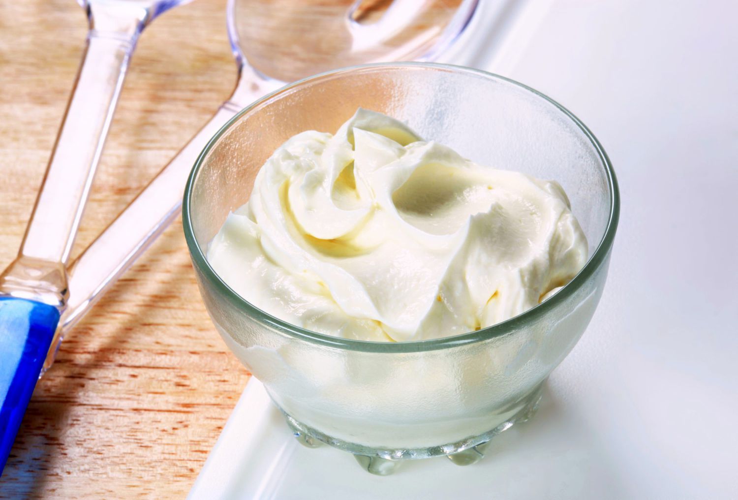 It is used in cooking and is often eaten with fruit.Creme fraiche is a vers...