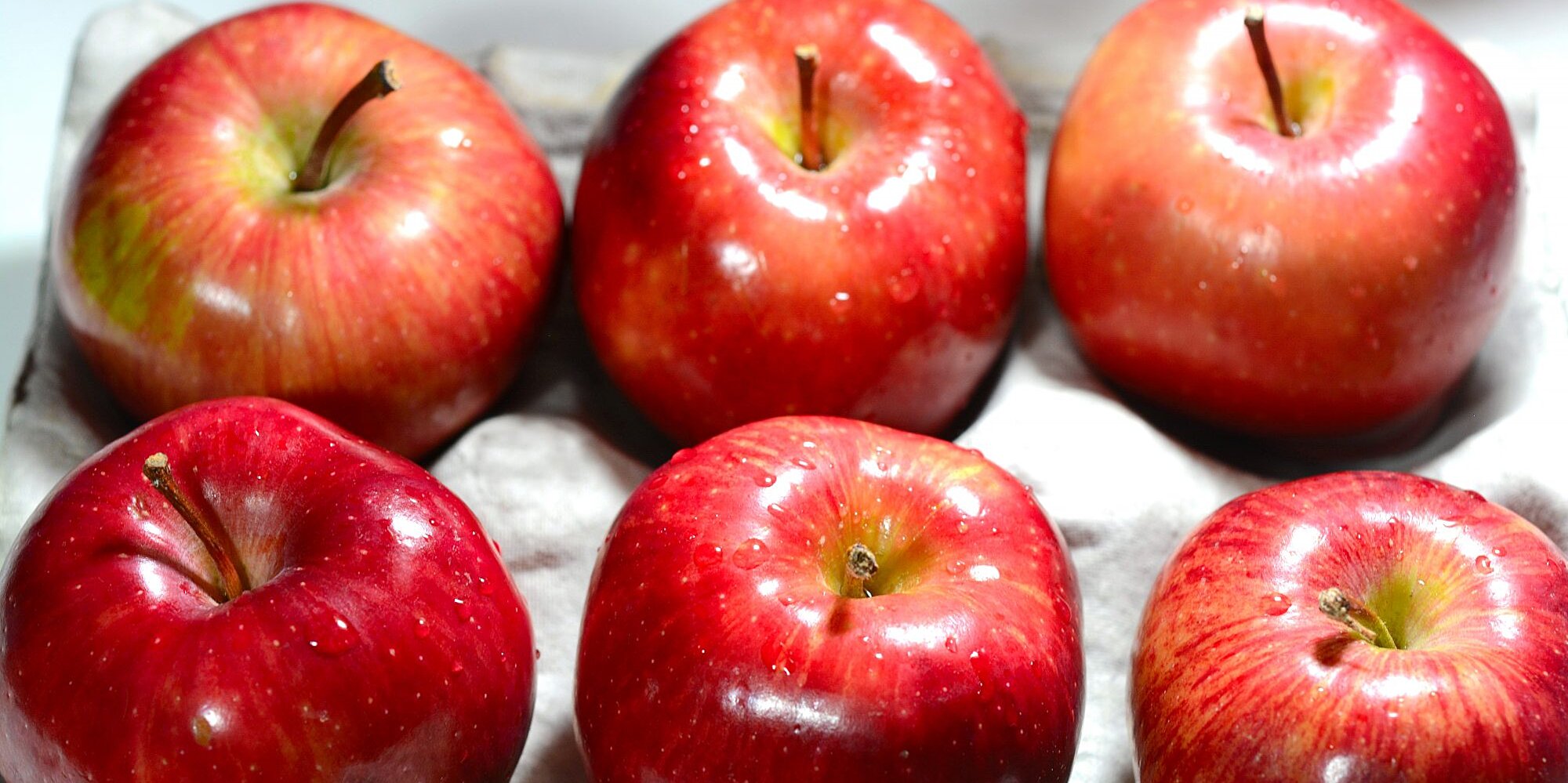 The Red Delicious Era is Over—THIS is America's New Favorite Apple ...