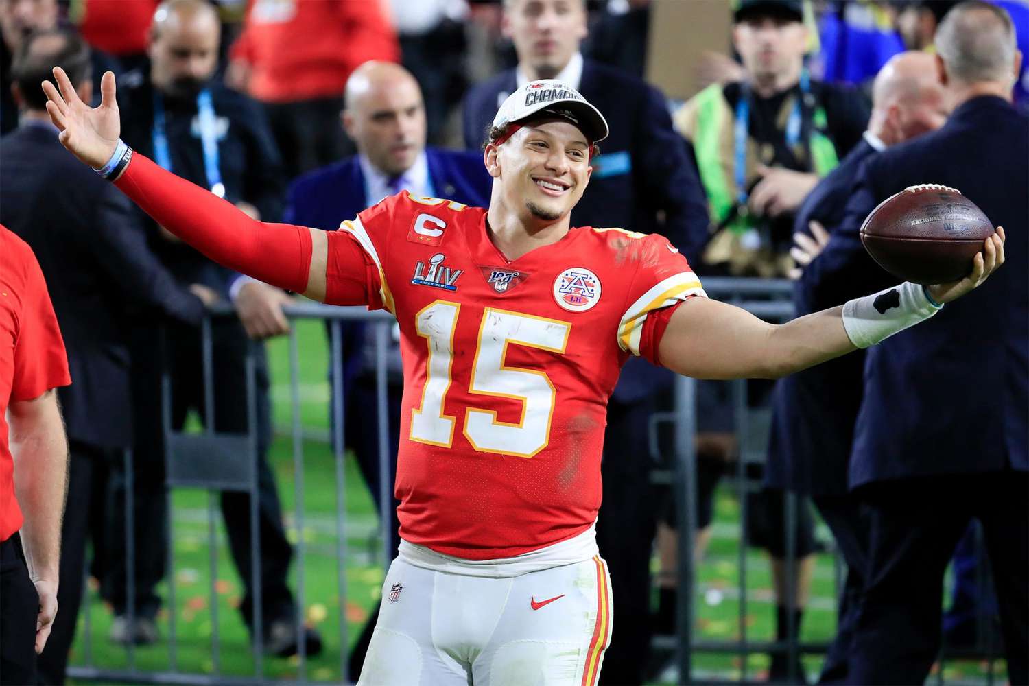Espn Announcers Apologize To Patrick Mahomes Mom For Using Nickname People Com
