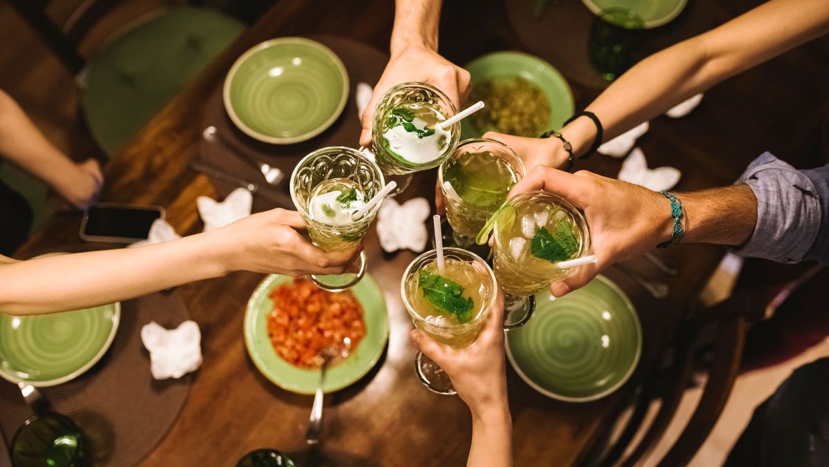 Four Party Styles for Your Holiday Get-Together | Food & Wine
