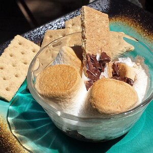 Gooey S'mores Dip