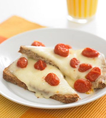 Cheese Melts Topped with Tomato "Raisins"