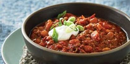 Beef Bacon And Beer Chili Recipe Myrecipes