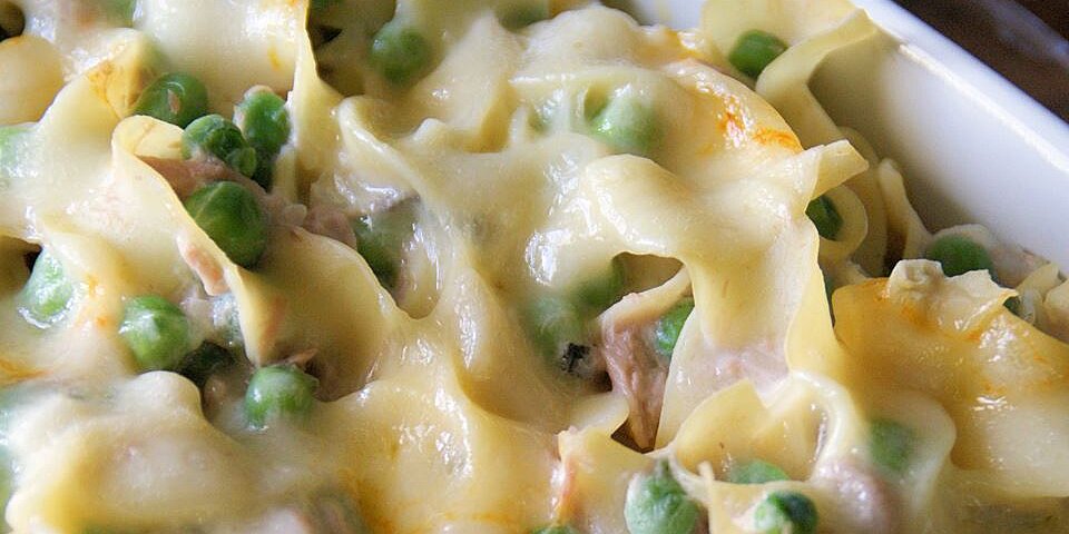 Creamy Tuna Broccoli Casserole (Low carb, Keto) | Gimme Delicious