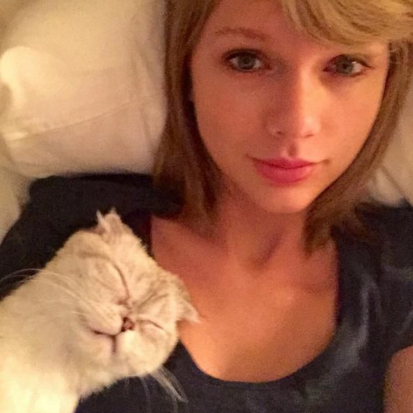 Swift selfies taylor naked Taylor Swift