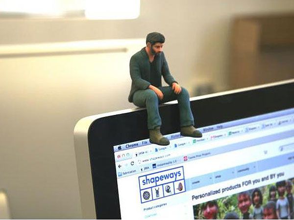 Sad Keanu Reeves Figure Produced By 3D Printing Site Shapeways | PEOPLE.com