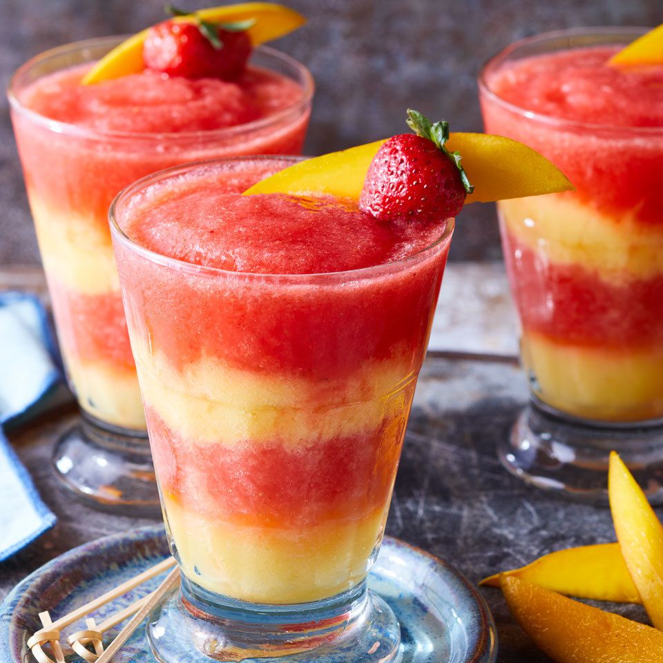 A Complete Recipe to Make Tastiest Strawberry Mango Margarita