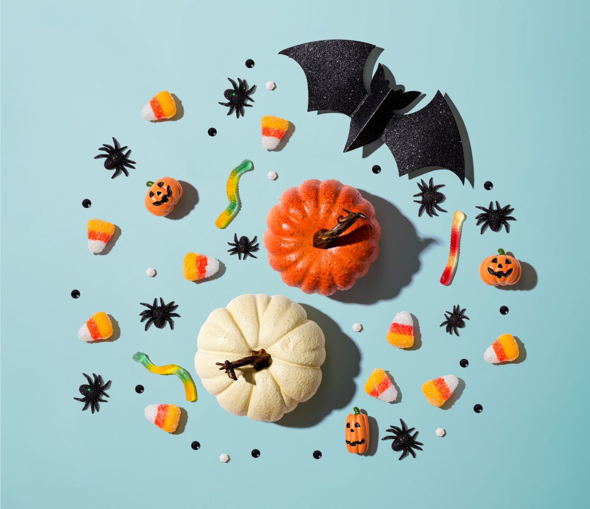 31 Vegan Candies That Everyone Will Love This Halloween