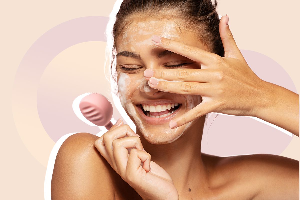 This Silicone Face Brush Is a Gentle Alternative to Clarisonic Devices