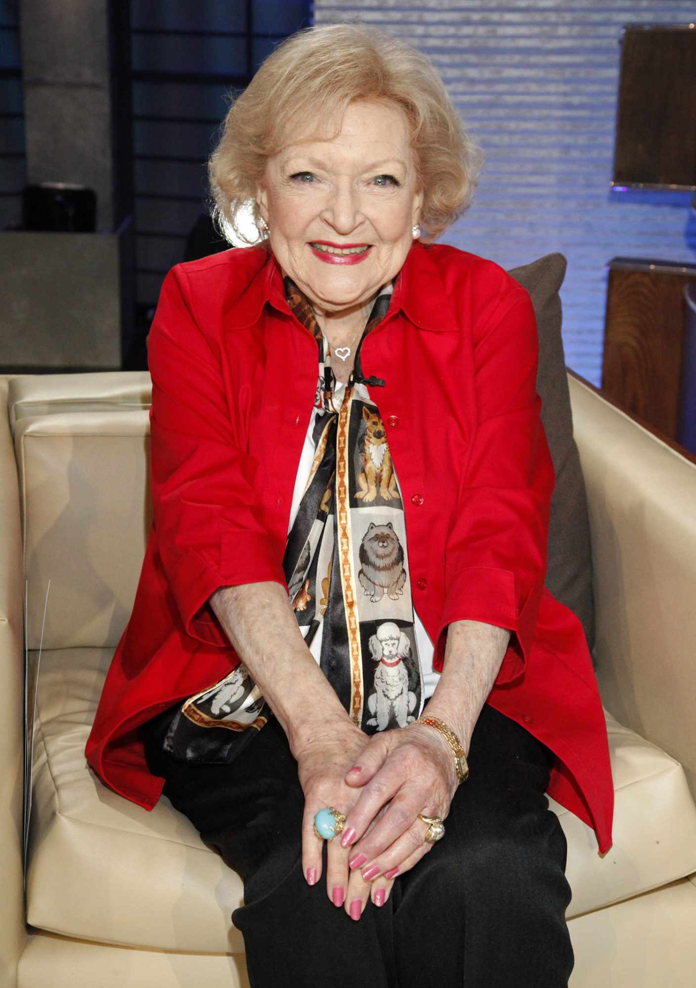 Hollywood mourns death of Betty White: “What an exceptional life”