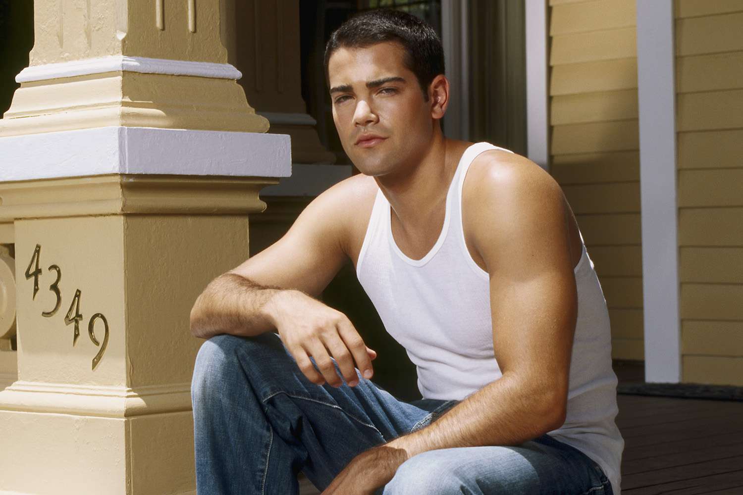 Jesse Metcalfe Says He Felt 'Pressure' to Stay Fit for Desperate Housewives Shirtless Scenes