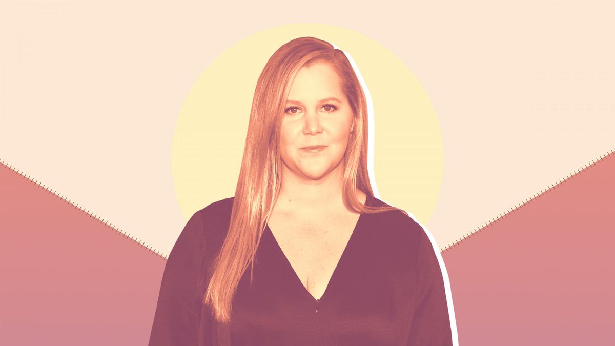 Amy Schumer Poses Nude to Show Off Her C-Section Scar and the Internet Is Loving It