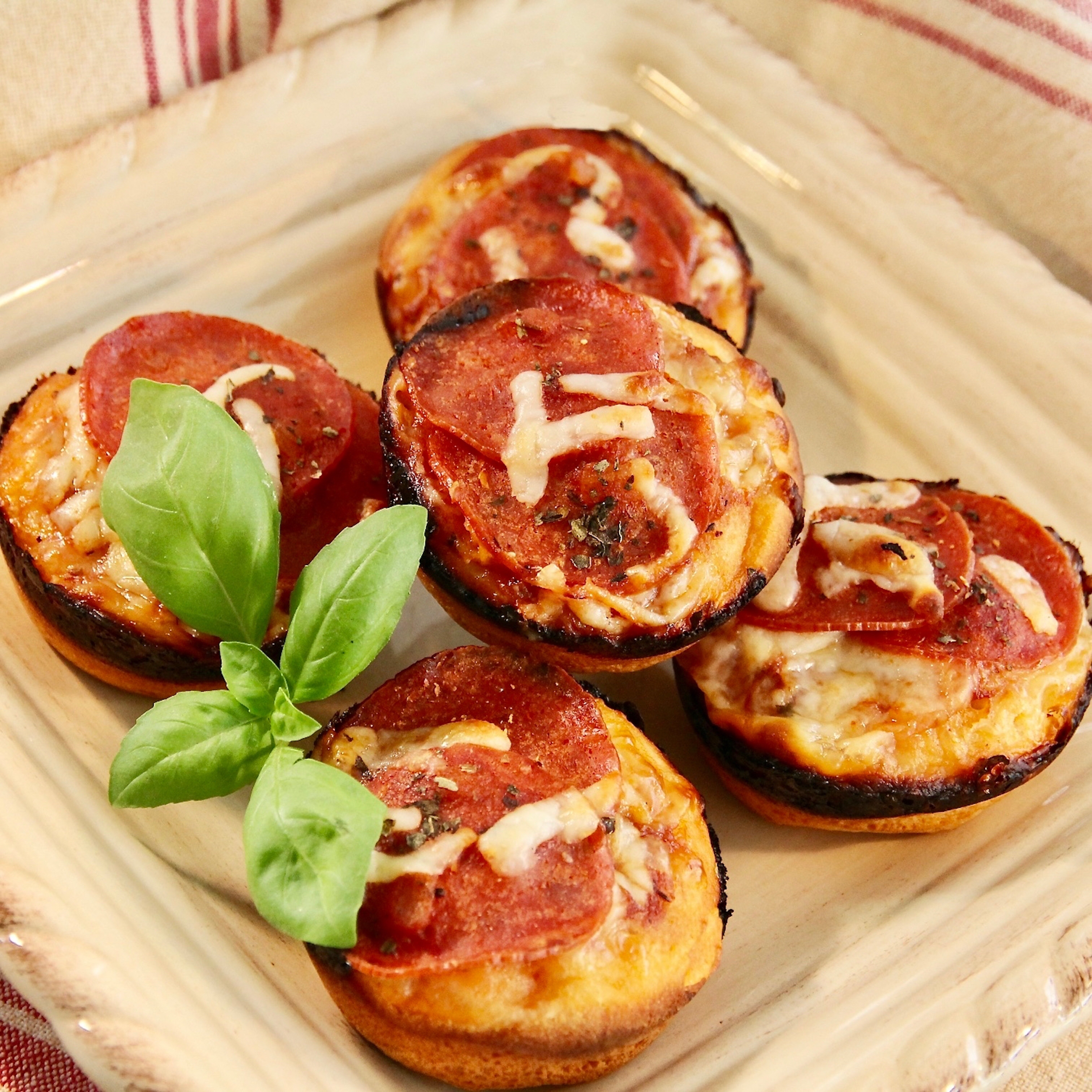 Easy Pepperoni Pizza Muffins Allrecipes